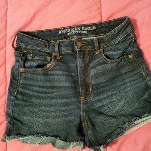 American Eagle Super Hi-Rise Shortie